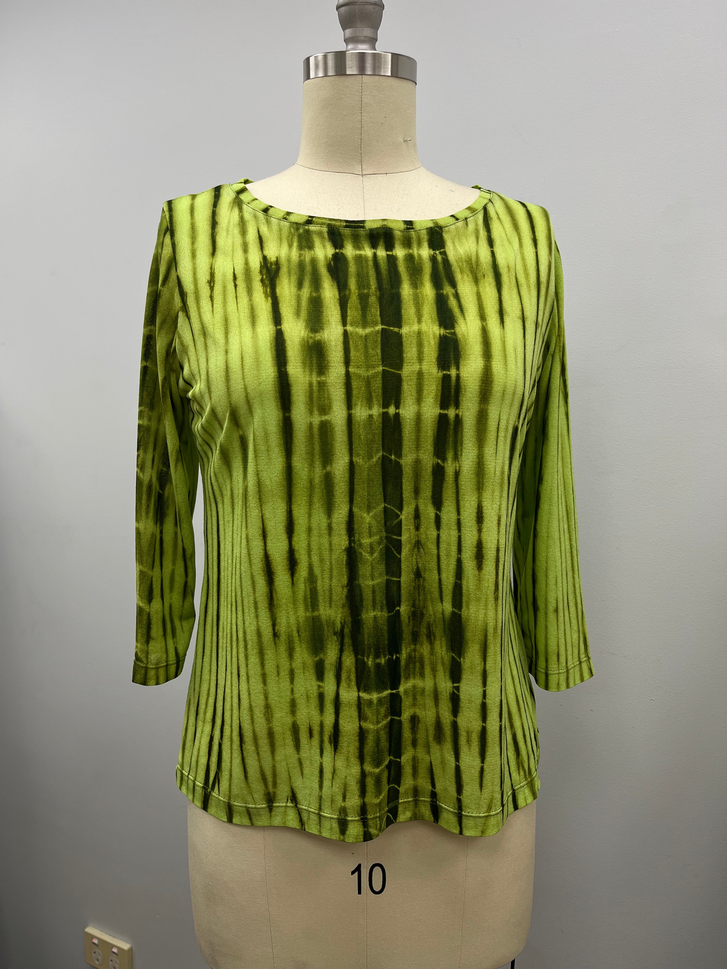 Artemis Silk top 3/4 sleeve Lime