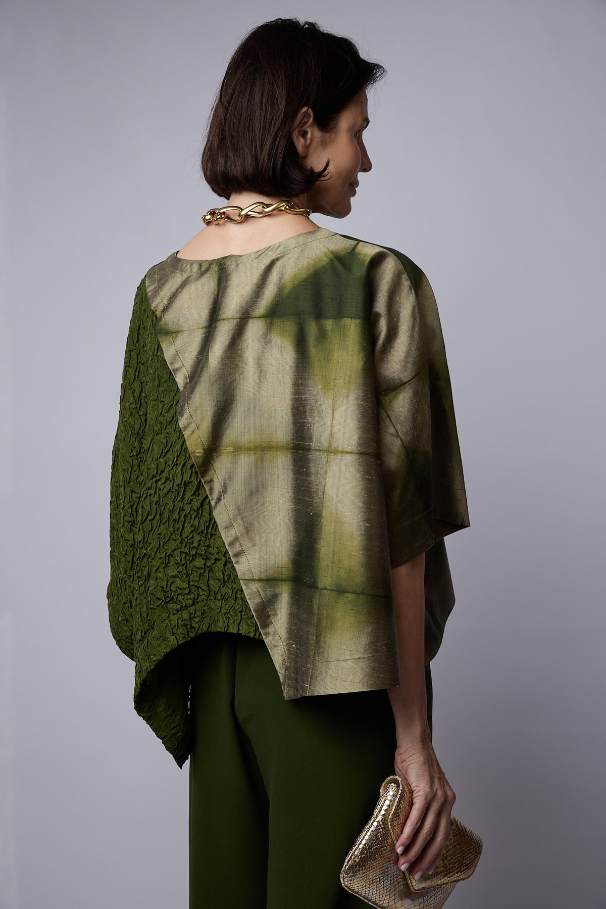 Anka top back view