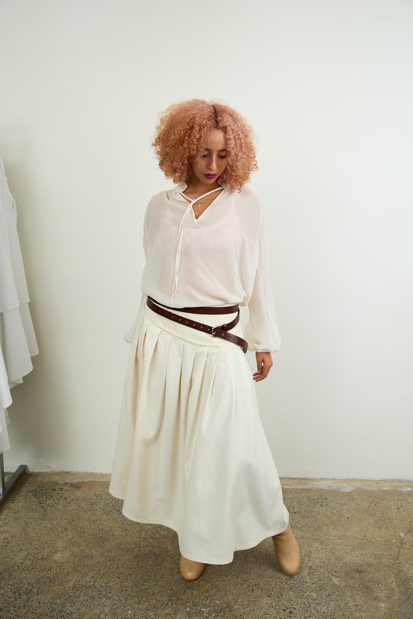 Danae silk pleated skirt, natural