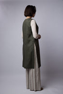 Remy vest side view